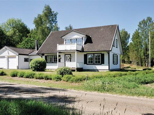 Holiday home - 6 persons -  - Bockerud Norra Hagaberg - 661 92 - Säffle