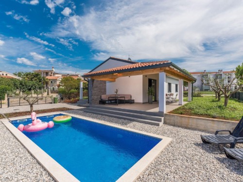 Holiday home - 8 persons -  - 52466 - Novigrad