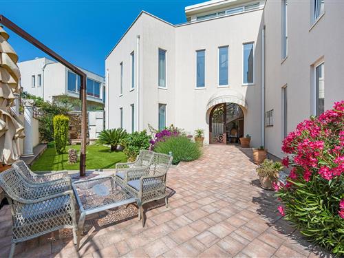 Holiday apartment - 4 persons -  - Kornatska ulica - 22243 - Murter