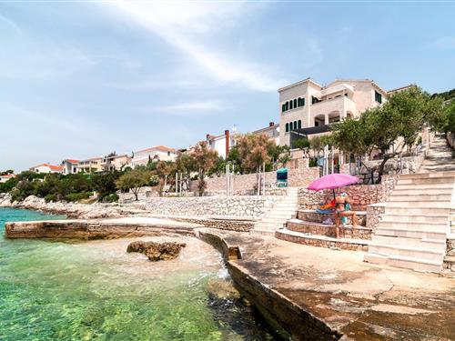 Ferielejlighed - 4 personer -  - Kralja Zvonimira - Okrug Donji-Trogir - 21223 - Okrug Donji