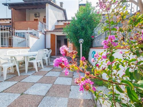 Feriehus / leilighet - 8 personer -  - Viale Bolivia - 44022 - Lido Delle Nazioni