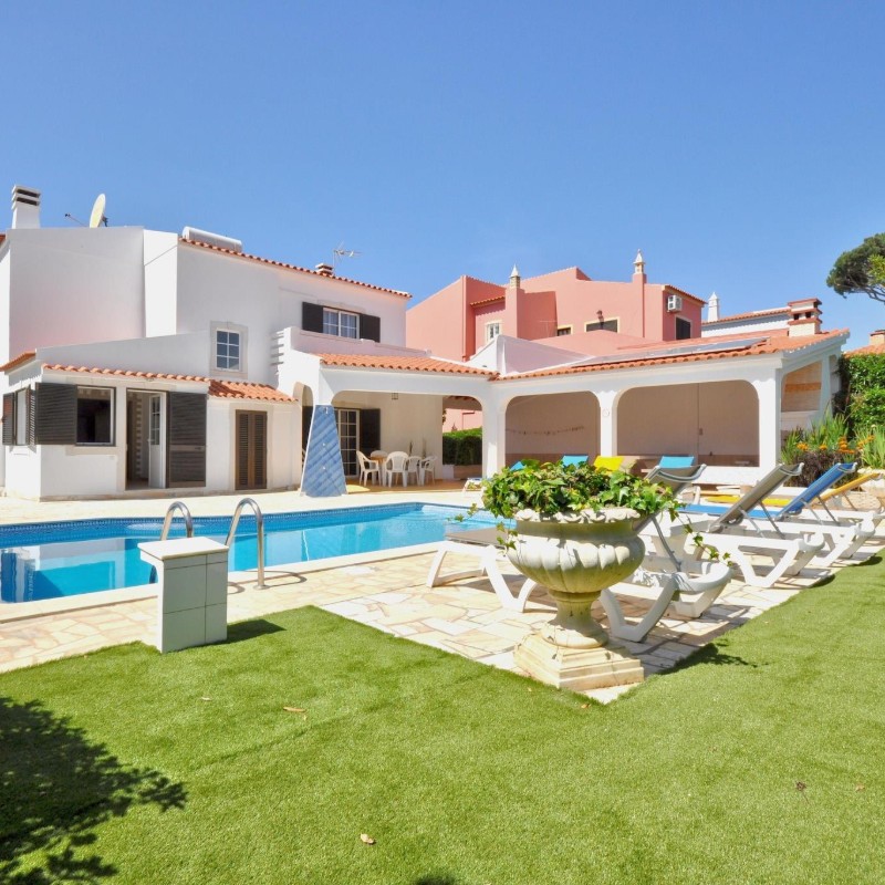 Sommerhus - 8 personer -  - ,8125-480 - Vilamoura