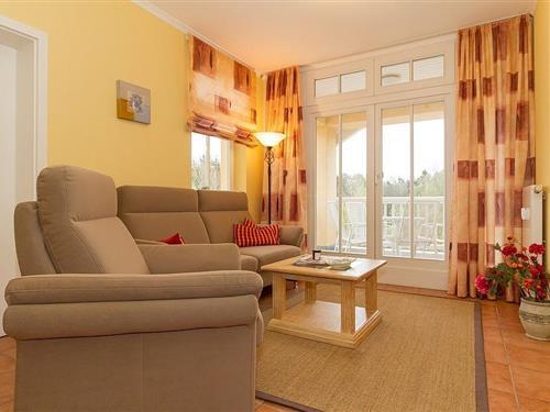 Holiday Home/Apartment - 4 persons -  - Ostseeallee - 18225 - Ostseebad Kühlungsborn