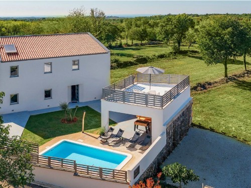 Holiday home - 8 persons -  - Zuzici - Tinjan-Zuzici - 52444 - Zuzici
