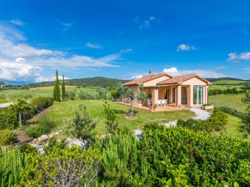 Holiday home - 8 persons -  - 57020 - Bibbona