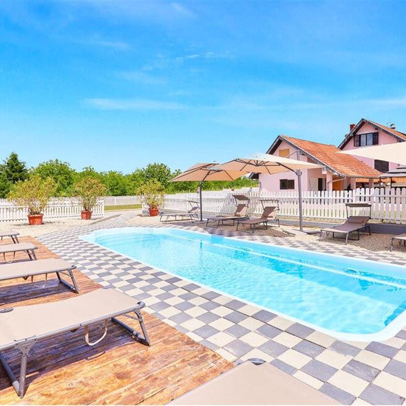 Sommerhus - 16 personer -  - Cirik - Koprivnica - Budrovac - 48350 - Budrovac