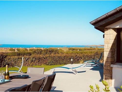 Villa - 6 personer -  - 22660 - Trélévern