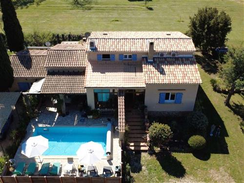 Holiday home - 6 persons -  - Gonfaron - 83590