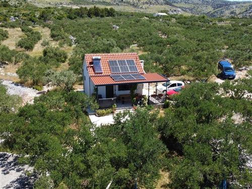 Sommerhus - 5 personer -  - Dograde - 21222 - Marina