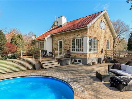 Holiday home - 7 persons -  - Idrottsvägen - Höganäs/Jonstorp - 263 71 - Jonstorp