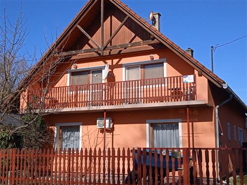 Ferielejlighed - 6 personer -  - Balatonfenyves - 8646