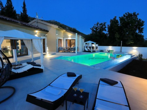 Villa - 8 personer -  - 23244 - Starigrad Paklenica