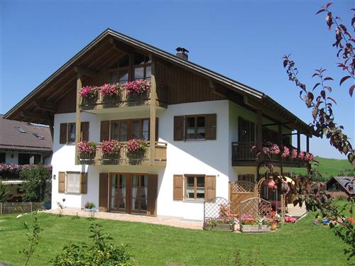 Holiday apartment - 2 persons -  - Ludwigstraße - 82433 - Bad Kohlgrub