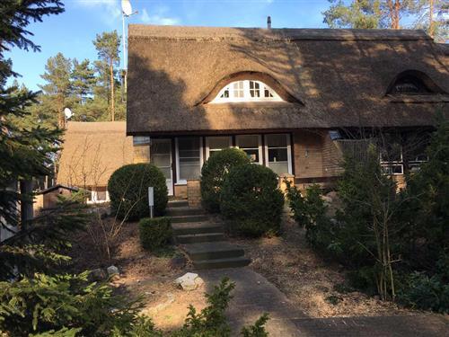 Sommerhus - 5 personer -  - Zeltplatzstr. - 17449 - Karlshagen