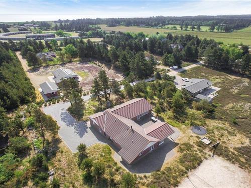 Holiday home - 12 persons -  - Småfolksvej 18 A - Kongsmark - 6792 - Rømø