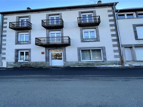Holiday apartment - 4 persons -  - 63240 - Mont-Dore