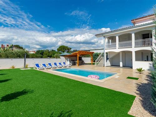 Holiday home - 8 persons -  - Rosini - Porec-Rosini - 52446 - Rosini