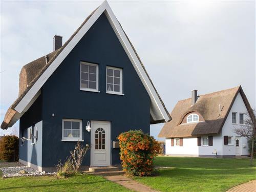 Ferienhaus - 5 Personen -  - Am Breetzer Bodden - 18569 - Neuenkirchen