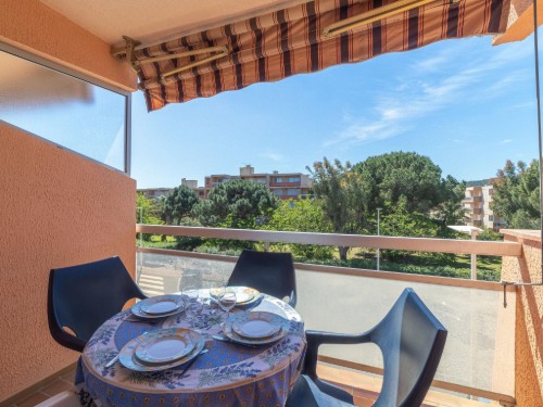 Holiday apartment - 4 persons -  - 83230 - Bormes-Les-Mimosas