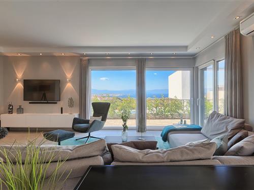 Holiday home - 8 persons -  - Kremenici - 51511 - Malinska