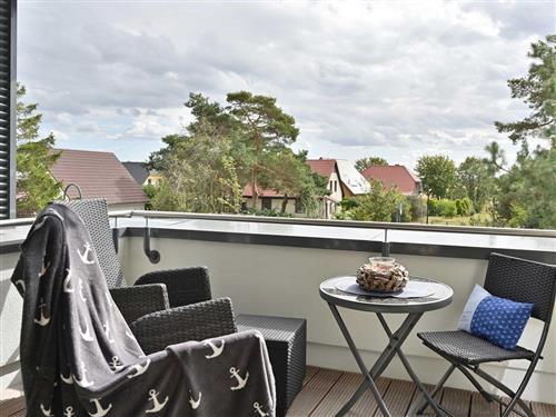 Ferienhaus - 3 Personen -  - Boddenmarkt - 18551 - Glowe