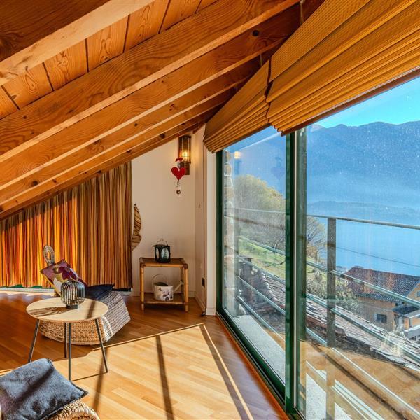 Emne nr.: 313-IT2427.666.1