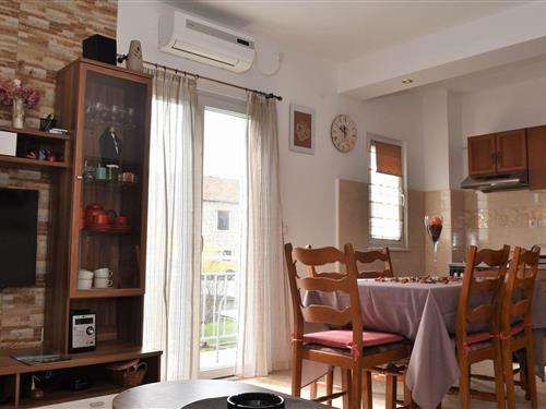 Holiday Home/Apartment - 6 persons -  - 21400 - Supetar