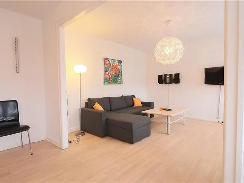 Sommerhus - 2 personer -  - Strandby Plads  1.  2 th. - Esbjerg City - 6700 - Esbjerg