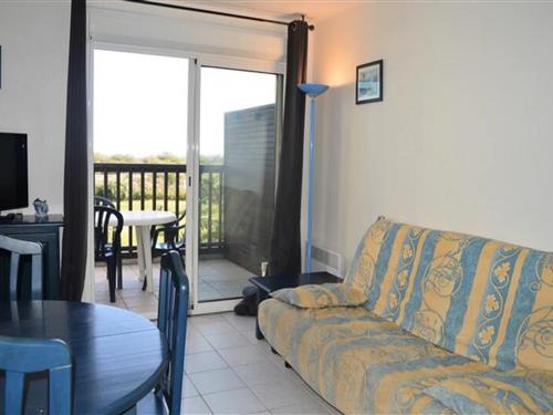 Holiday Home/Apartment - 6 persons -  - 66750 - St Cyprien