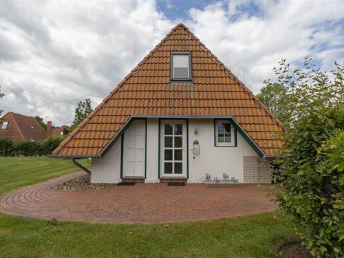 Holiday Home/Apartment - 4 persons -  - Ostertill - 27639 - Wurster Nordseeküste