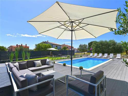 Holiday home - 8 persons -  - Pula/Galižana - 52216