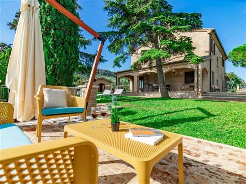 Holiday home - 10 persons -  - Pesaro - 61122