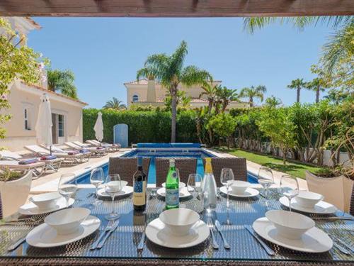 Sommerhus - 8 personer -  - 8135-024 - Quinta Do Lago