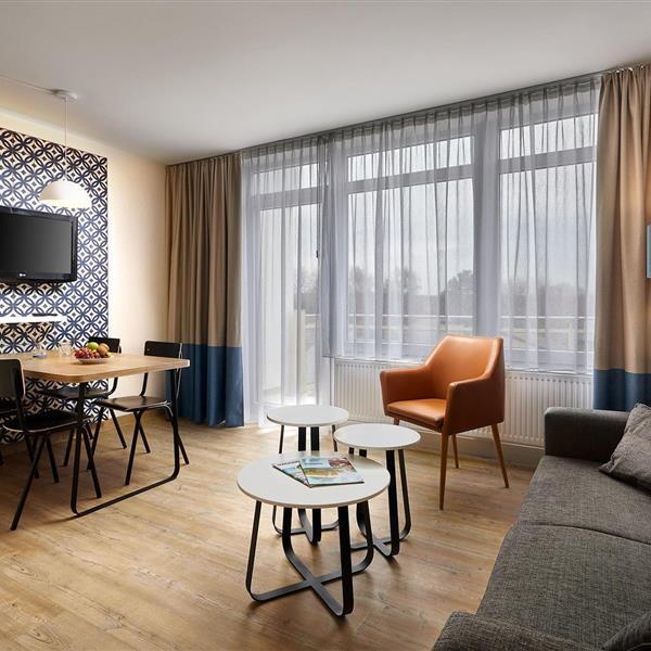 Emne nr.: 521-DOS03063-CYA