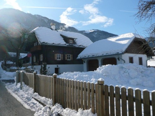 Holiday home - 6 persons -  - Fellbach - 9753 - Fellbach