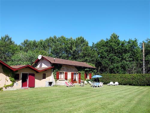 Holiday home - 6 persons -  - Le Porge - 33680