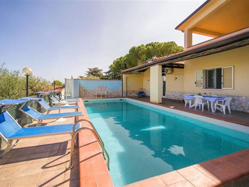 Sommerhus - 10 personer -  - Contrada Acqua Calda s.n.c. - San Nicola L´Arena - 90019 - Trabia -Pa-