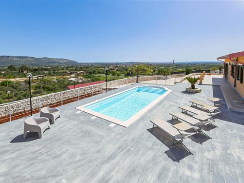 Feriehus - 8 personer -  - C.da Cugno di canne snc - Siracusa - 96014 - Floridia