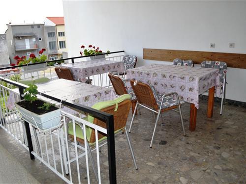 Holiday Home/Apartment - 9 persons -  - Makarska - 21300 - Makarska