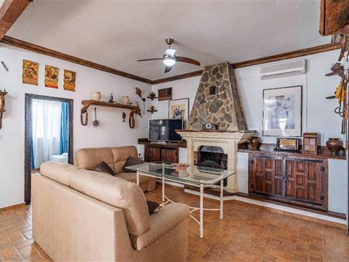 Holiday home - 8 persons -  - Carretera A380 km 1 - Urbanización La Canasta - 41540 - La Puebla De Cazalla