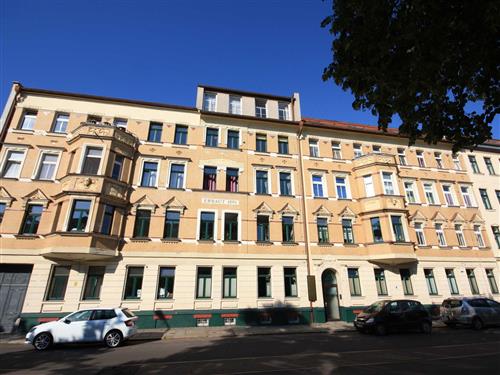Holiday apartment - 3 persons -  - Hermann-Liebmann-Str. - 04315 - Leipzig