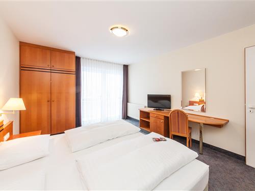 Ferienwohnung - 4 Personen -  - Anton-Zickmantel-Straße - 04249 - Leipzig