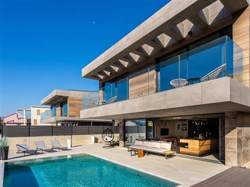 Holiday home - 8 persons -  - Zvonimirova ulica - 51523 - Baska