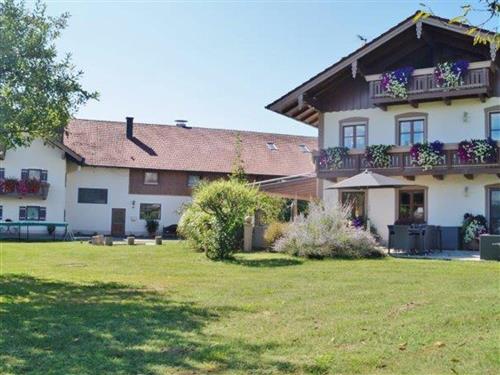 Holiday Home/Apartment - 5 persons -  - Mühlberg - 83367 - Petting