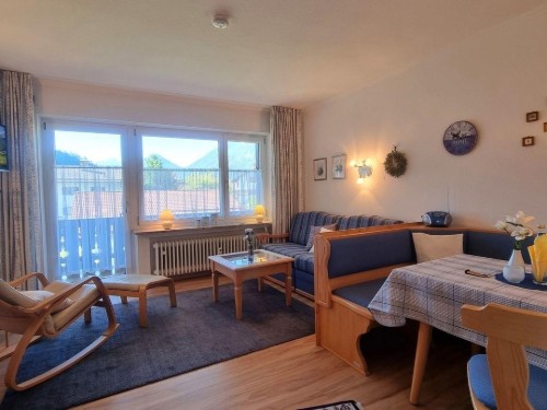 Ferienwohnung - 3 Personen -  - Kresenzerweg 3 und - 82481 - Mittenwald
