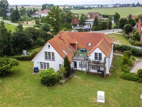 Holiday Home/Apartment - 7 persons -  - Dorfstrasse - 23999 - Insel Poel (Ostseebad) Ot