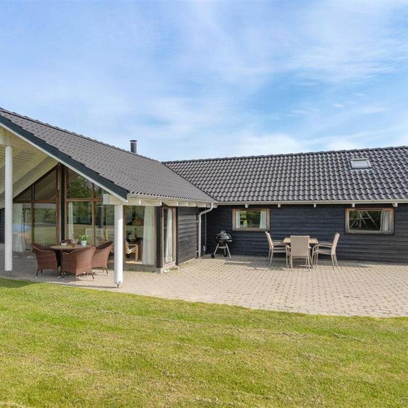 Sommerhus - 12 personer -  - Thorsvej - Hasmark - 5450 - Otterup