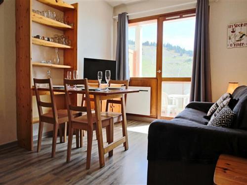 Holiday Home/Apartment - 5 persons -  - 38410 - Chamrousse