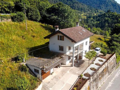 Sommerhus - 8 personer -  - Via Pezzè - 32033 - Lamon