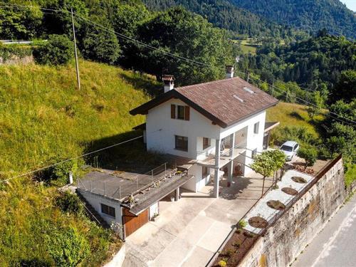 Sommerhus - 8 personer -  - Via Pezzè - 32033 - Lamon